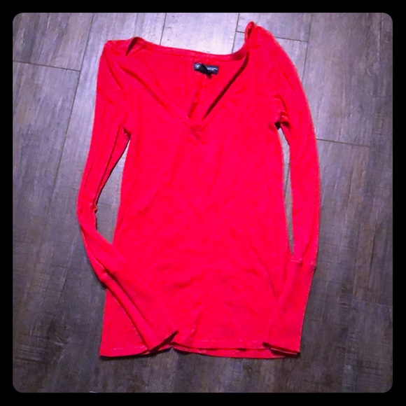 American eagle long sleeved red tee ! - Picture 1 of 1